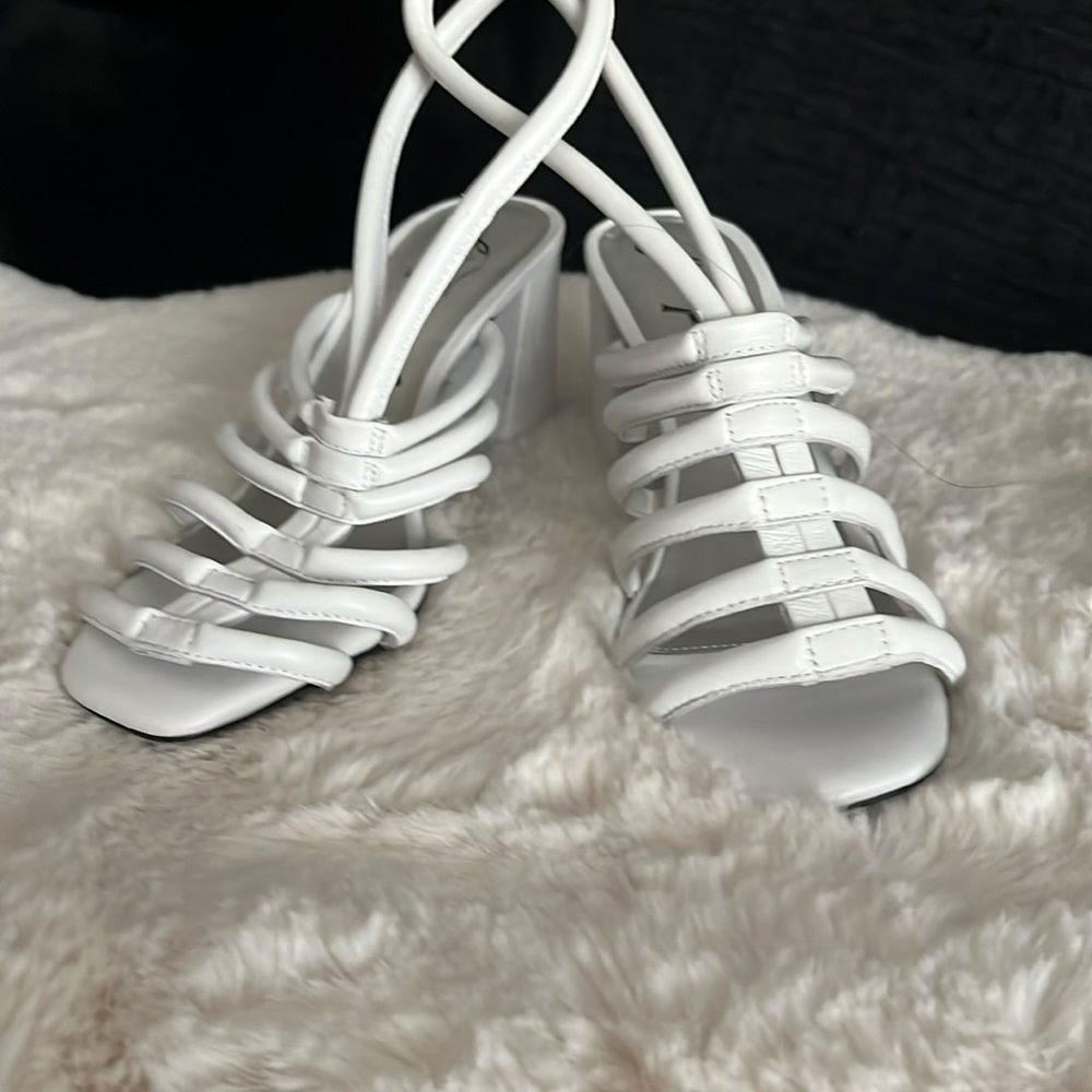 Free People,size 37, 3 1/4" heel,No Box